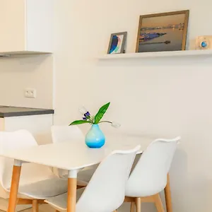 - Terrace, Private Parking Place Appartement Würzburg